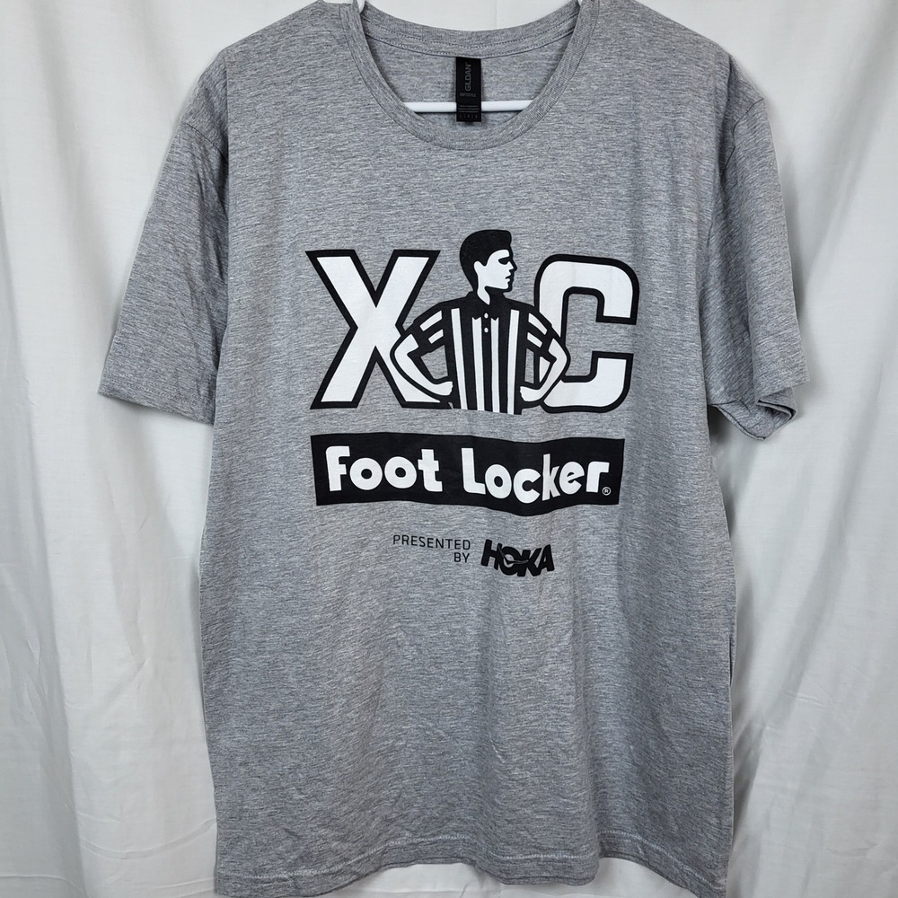 Gildan Softstyle Mens L XC Foot Locker HOKA Graphic T-Shirt Heather Gray Running